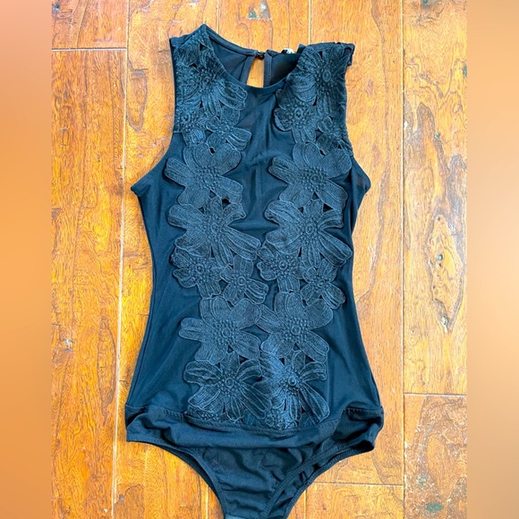 Haute Monde Tops - HAUTE MONDE TOPS BODYSUIT embroidery lace